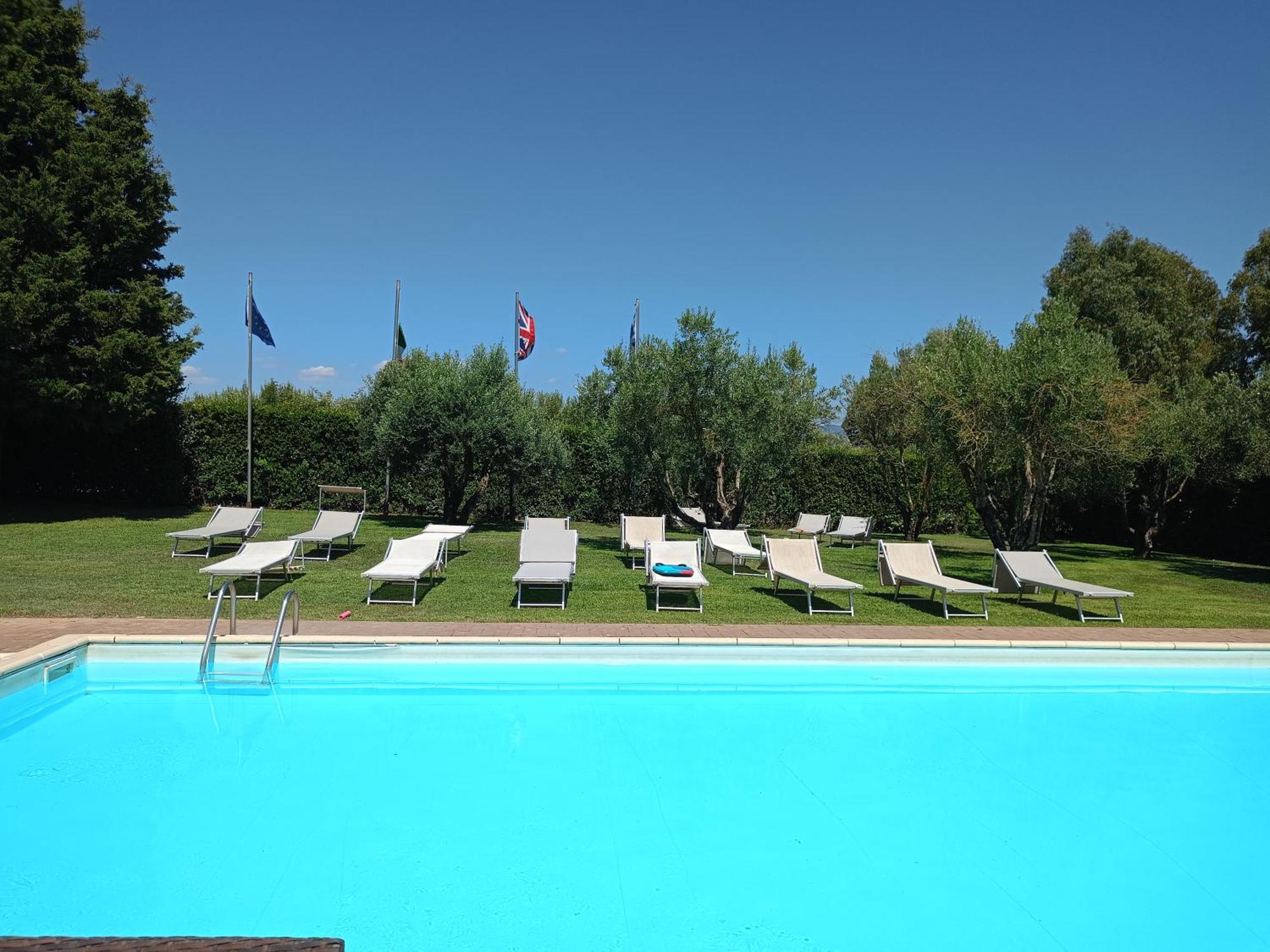 Casale Di Tormaggiore Villa And Country Suites Pomezia Ngoại thất bức ảnh